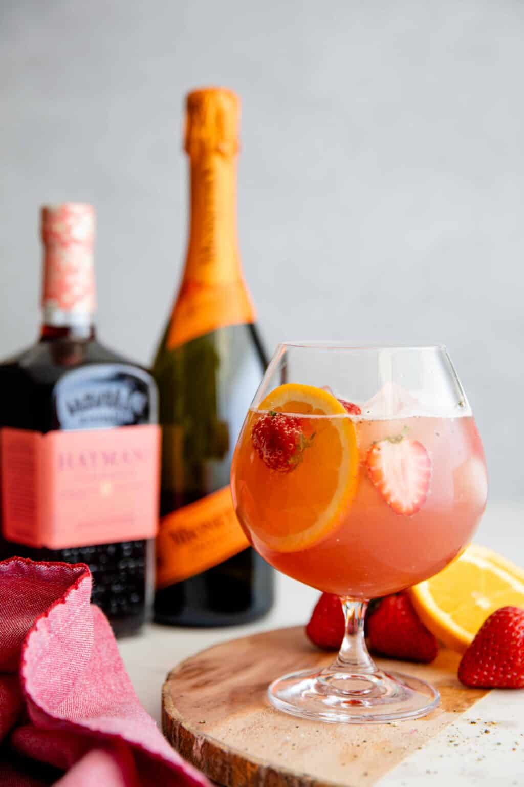 Very Berry Spritz for a Lower in Alcohol Cocktail | Liquid Culture