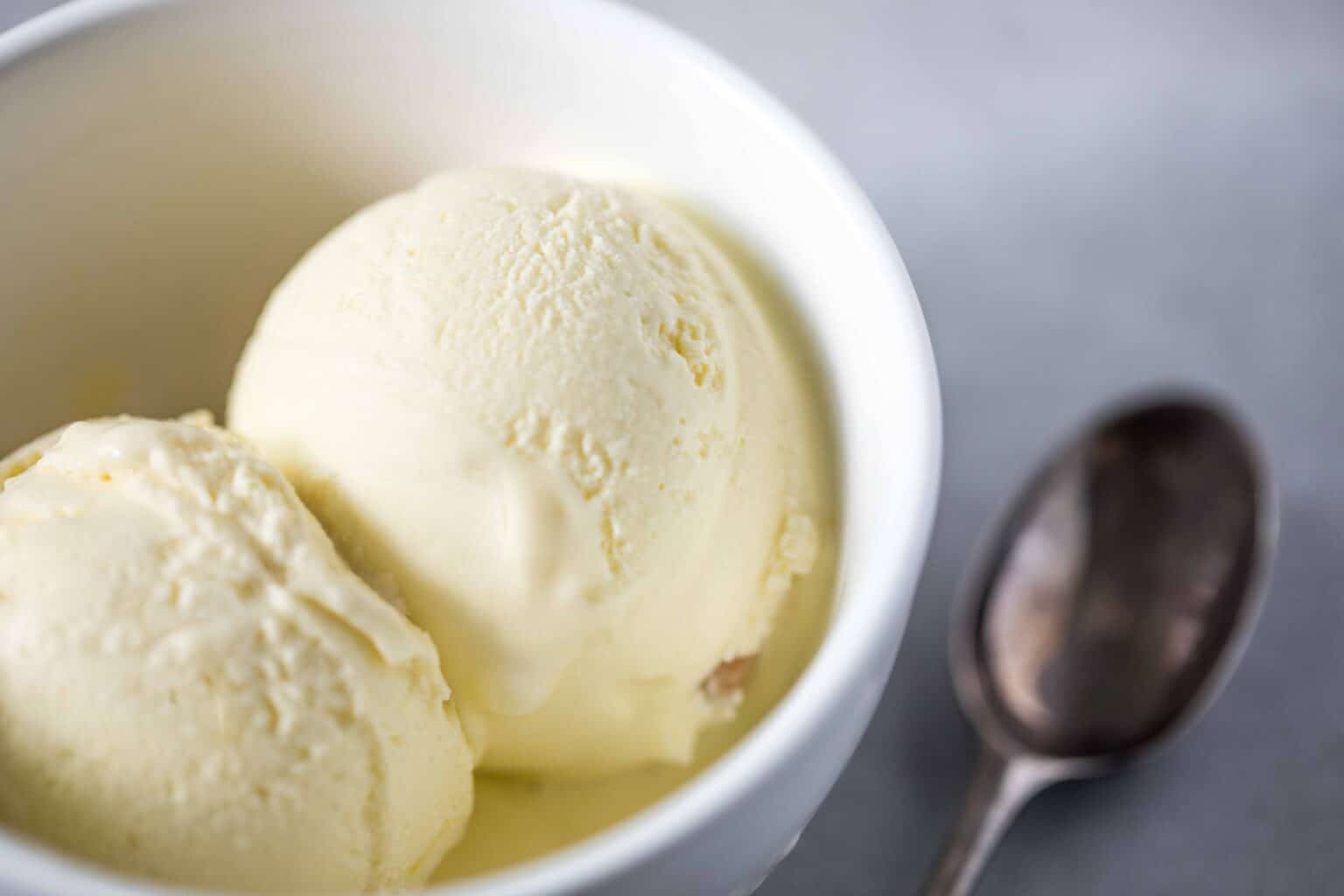 Gin & Lemon Olive Oil Ice Cream | Liquid Culture